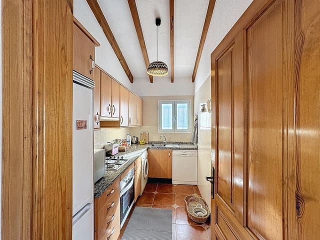 2 makuuhuone Huvila myytävänä paikassa Moraira, Teulada-Moraira mukana uima-altaan - 335 000 € (Ref: 9395730)