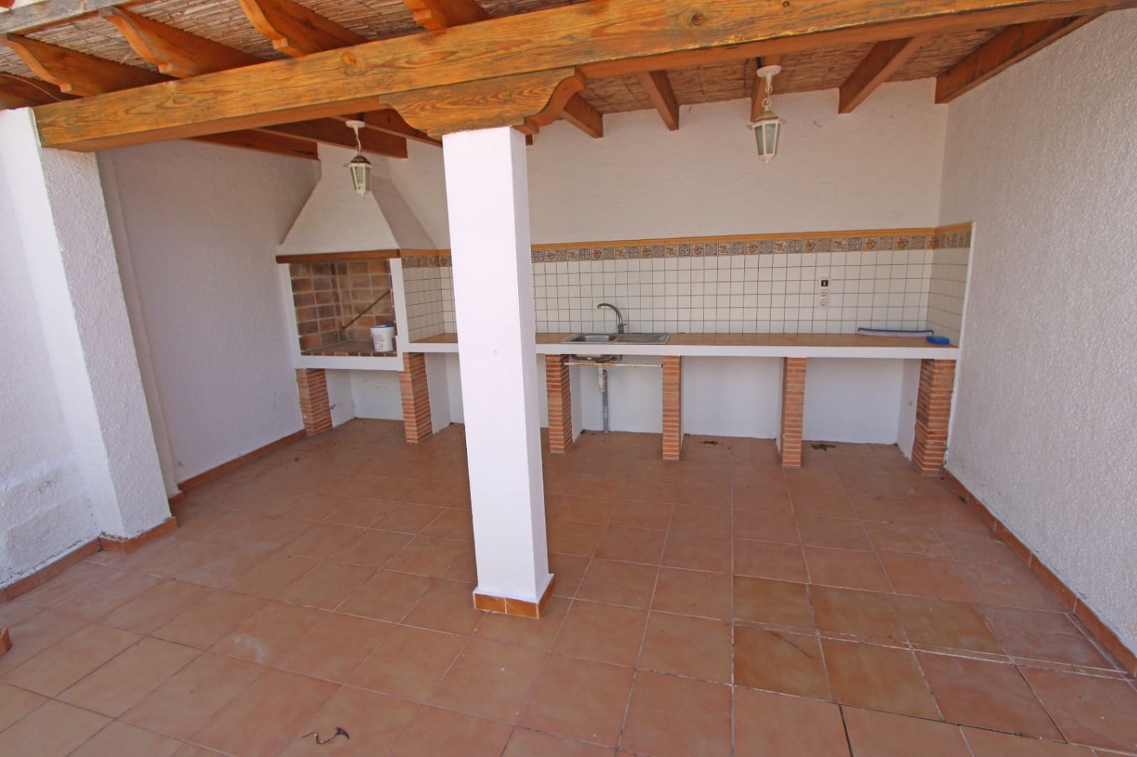 6 camera da letto Villa in vendita in Orba con piscina - 690.000 € (Rif: 9395731)