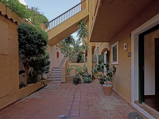 2 slaapkamer Appartement te koop in Altea - € 399.000 (Ref: 9396755)