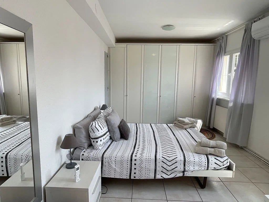 4 makuuhuone Huvila myytävänä paikassa Benissa mukana uima-altaan - 475 000 € (Ref: 9406235)