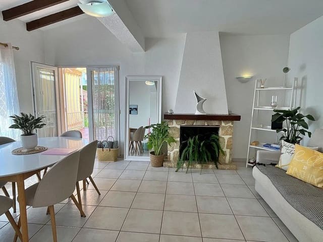 4 makuuhuone Huvila myytävänä paikassa Benissa mukana uima-altaan - 475 000 € (Ref: 9406235)