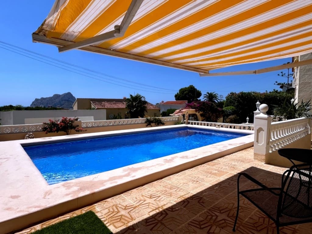 3 chambre Villa/Maison à vendre à Calpe / Calp avec piscine - 490 000 € (Ref: 9406236)