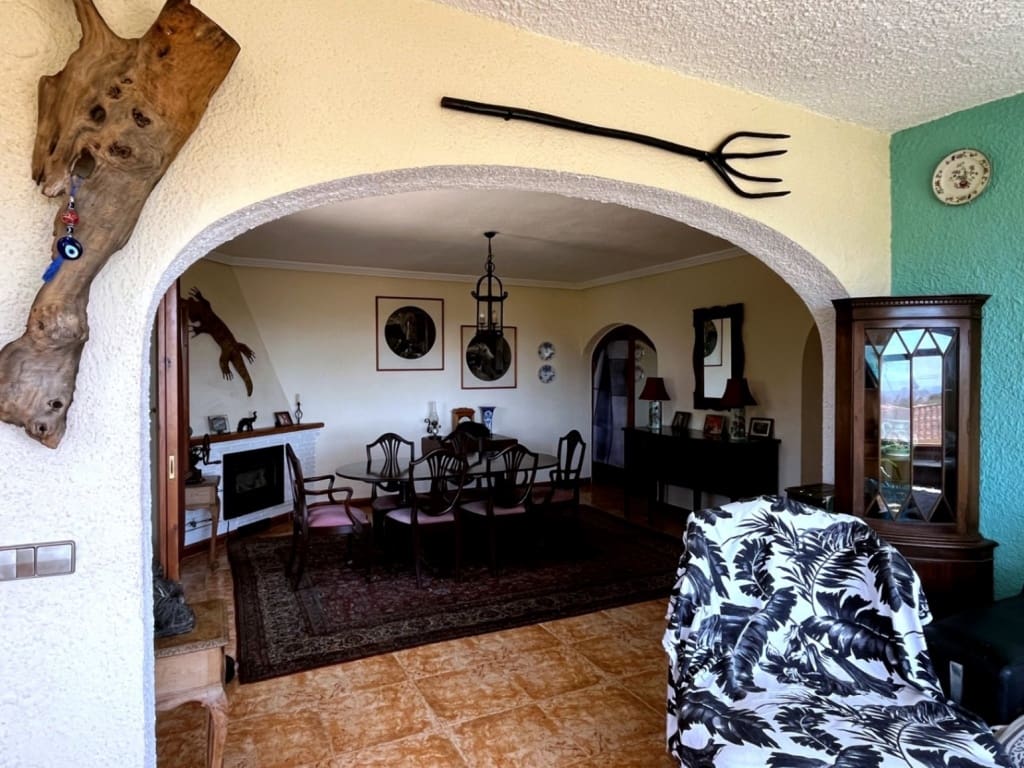 3 chambre Villa/Maison à vendre à Calpe / Calp avec piscine - 490 000 € (Ref: 9406236)