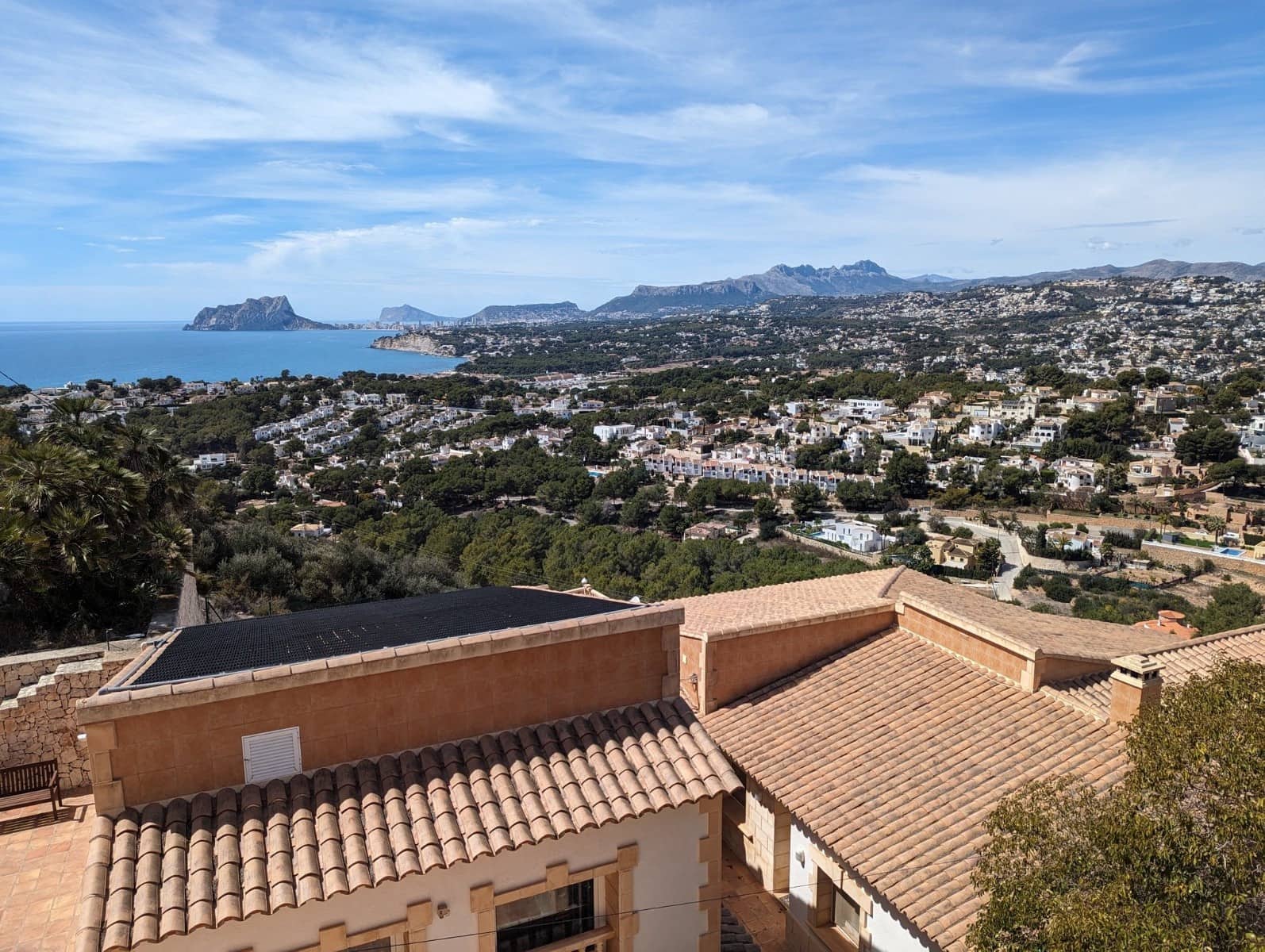 Chalet de 4 habitaciones en Moraira en venta con piscina - 450.000 € (Ref: 9406238)
