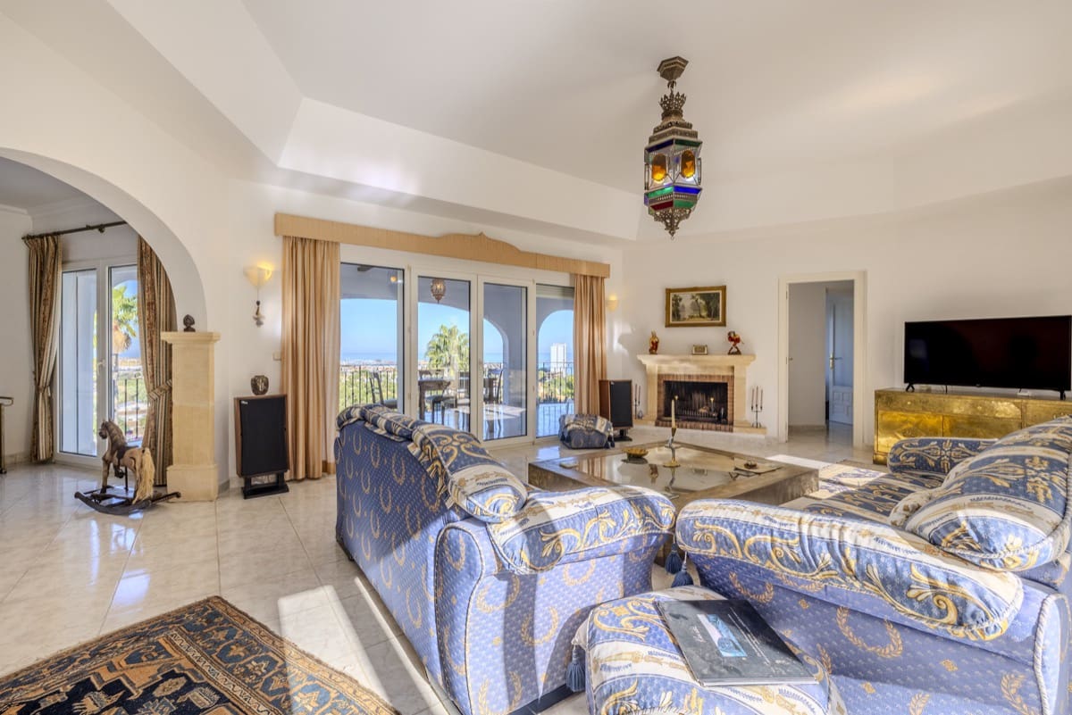 4 sovrum Villa till salu i Denia med pool - 950 000 € (Ref: 9406241)