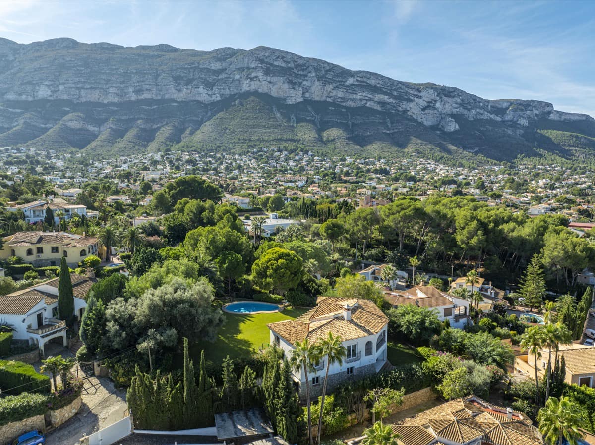 4 sovrum Villa till salu i Denia med pool - 950 000 € (Ref: 9406241)