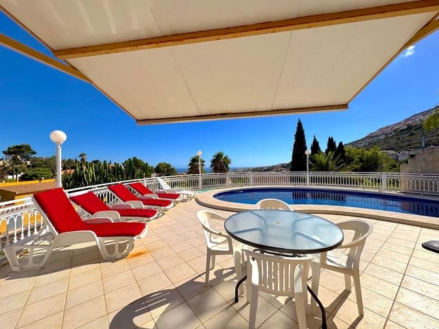4 slaapkamer Villa te koop in Moraira, Teulada-Moraira met zwembad - € 595.000 (Ref: 9406242)