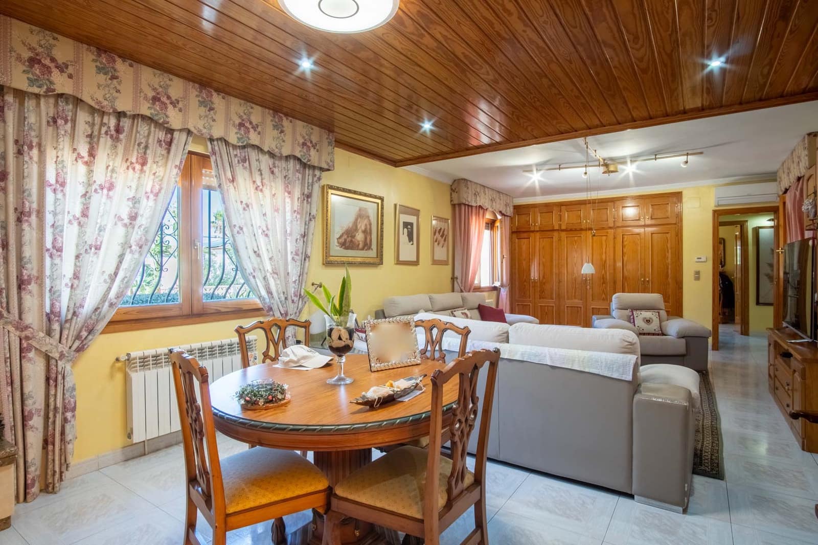 4 quarto Moradia para venda em Denia com piscina - 580 000 € (Ref: 9406243)