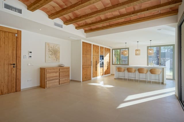 Chalet de 3 habitaciones en Javea / Xàbia en venta con piscina - 1.375.000 € (Ref: 9445822)