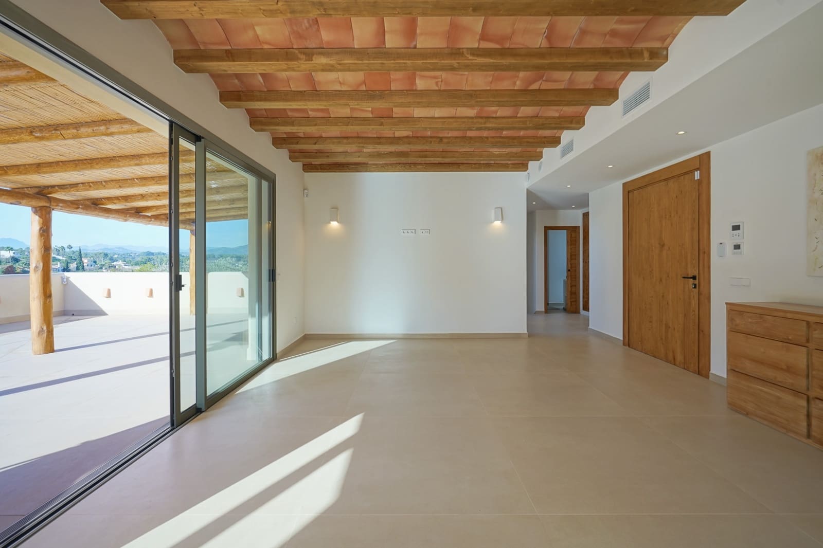 Chalet de 3 habitaciones en Javea / Xàbia en venta con piscina - 1.375.000 € (Ref: 9445822)