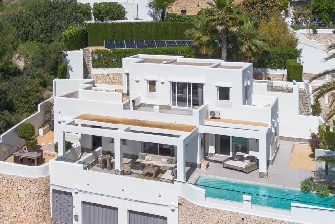 5 slaapkamer Villa te koop in Moraira met zwembad - € 1.495.000 (Ref: 9445825)