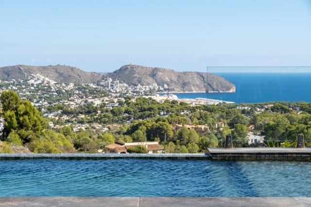 4 Zimmer Villa zu verkaufen in Moraira, Teulada-Moraira mit Pool - 1.495.000 € (Ref: 9445826)