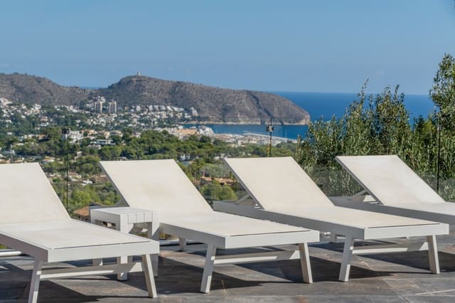 4 Zimmer Villa zu verkaufen in Moraira, Teulada-Moraira mit Pool - 1.495.000 € (Ref: 9445826)