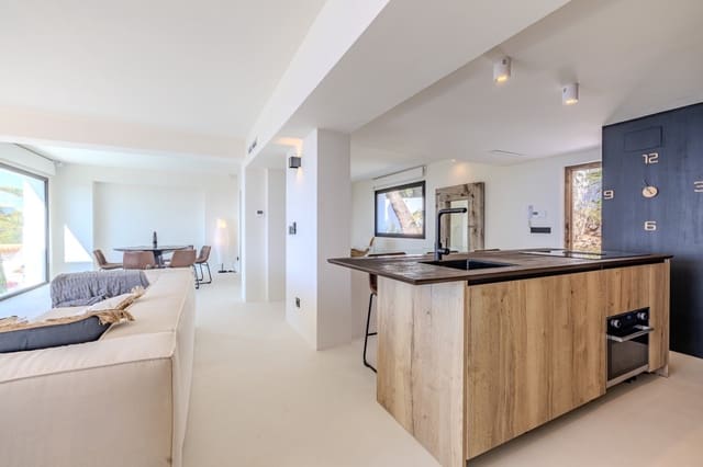 4 sypialnia Willa na sprzedaż w Javea / Xàbia z basenem - 1 490 000 € (Ref: 9445828)