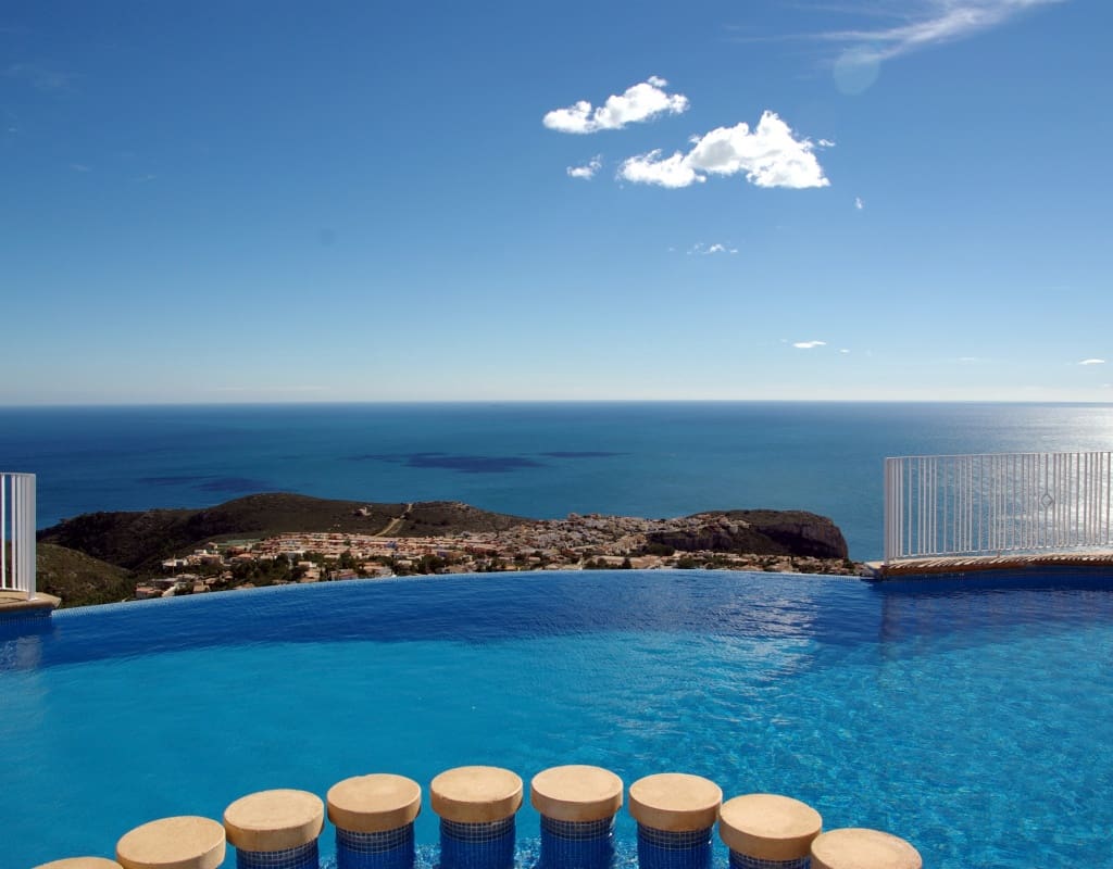 2 soveværelse Lejlighed til salg i Moraira med swimmingpool - € 260.000 (Ref: 9449876)