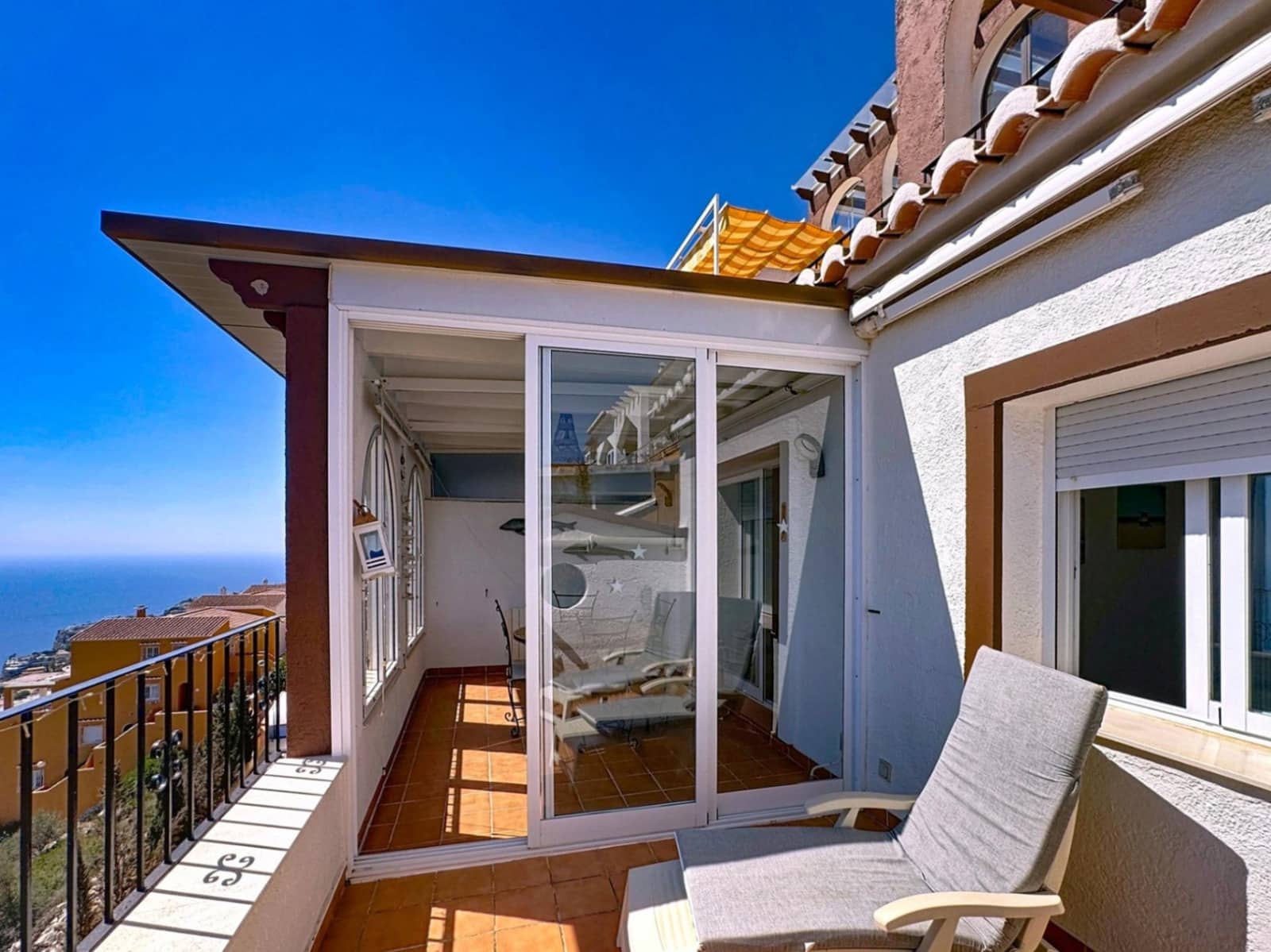 2 soveværelse Lejlighed til salg i Moraira med swimmingpool - € 260.000 (Ref: 9449876)