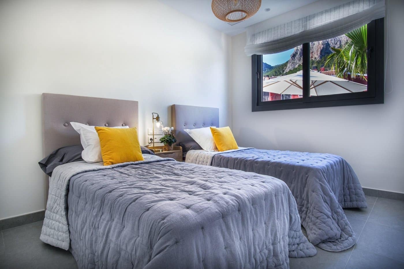 Chalet de 3 habitaciones en Polop en venta con piscina - 470.000 € (Ref: 9651299)
