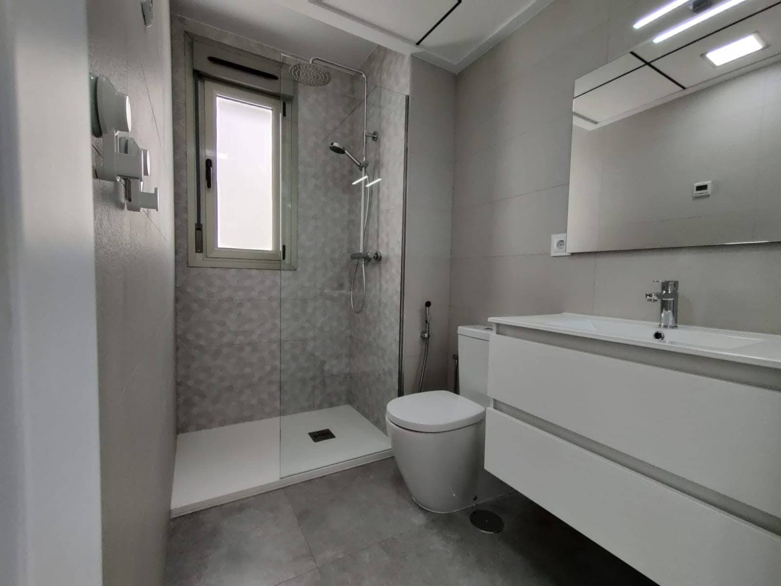 3 Zimmer Villa zu verkaufen in Villamartin mit Pool Garage - 525.000 € (Ref: 9651312)