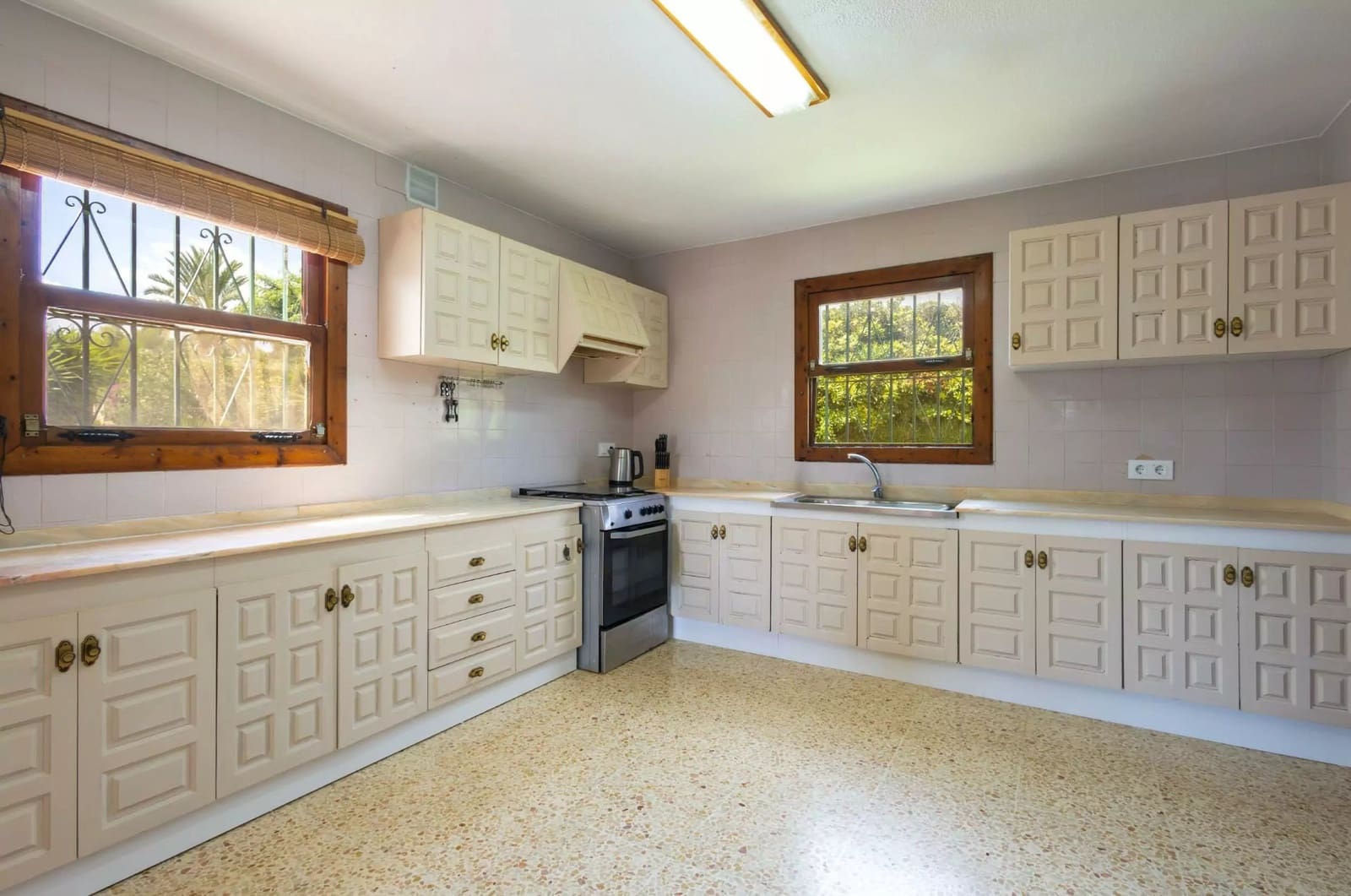 4 slaapkamer Villa te koop in Javea / Xabia met zwembad - € 695.000 (Ref: 9651313)