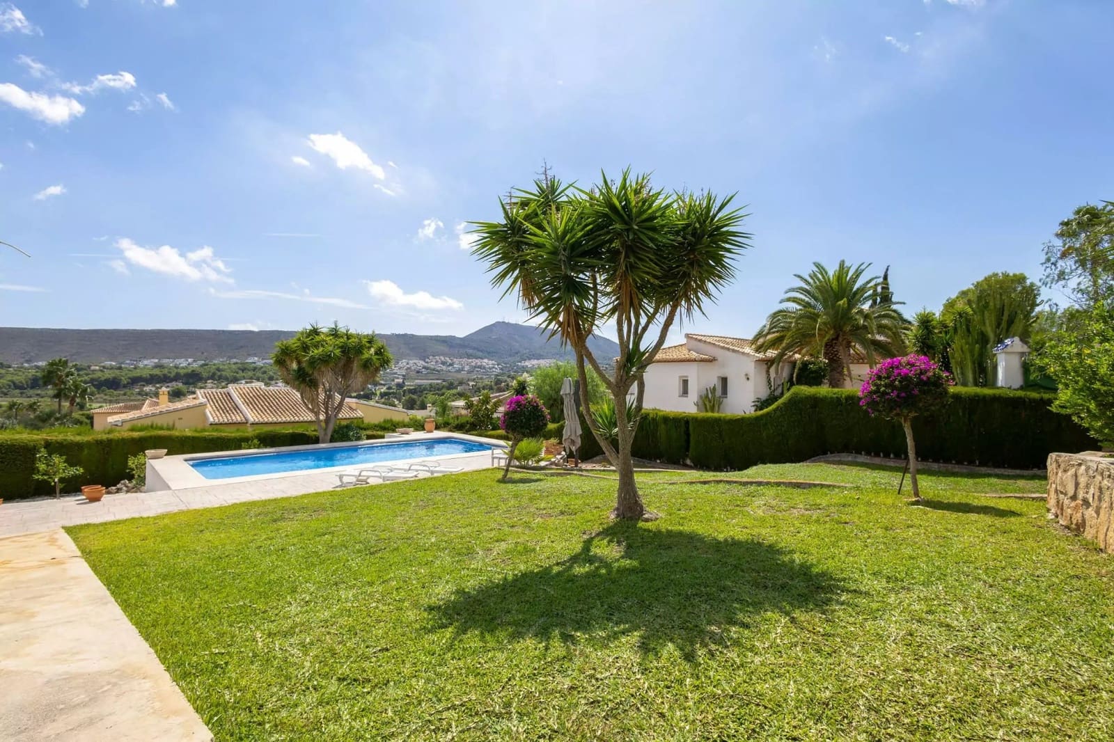 4 slaapkamer Villa te koop in Javea / Xabia met zwembad - € 695.000 (Ref: 9651313)
