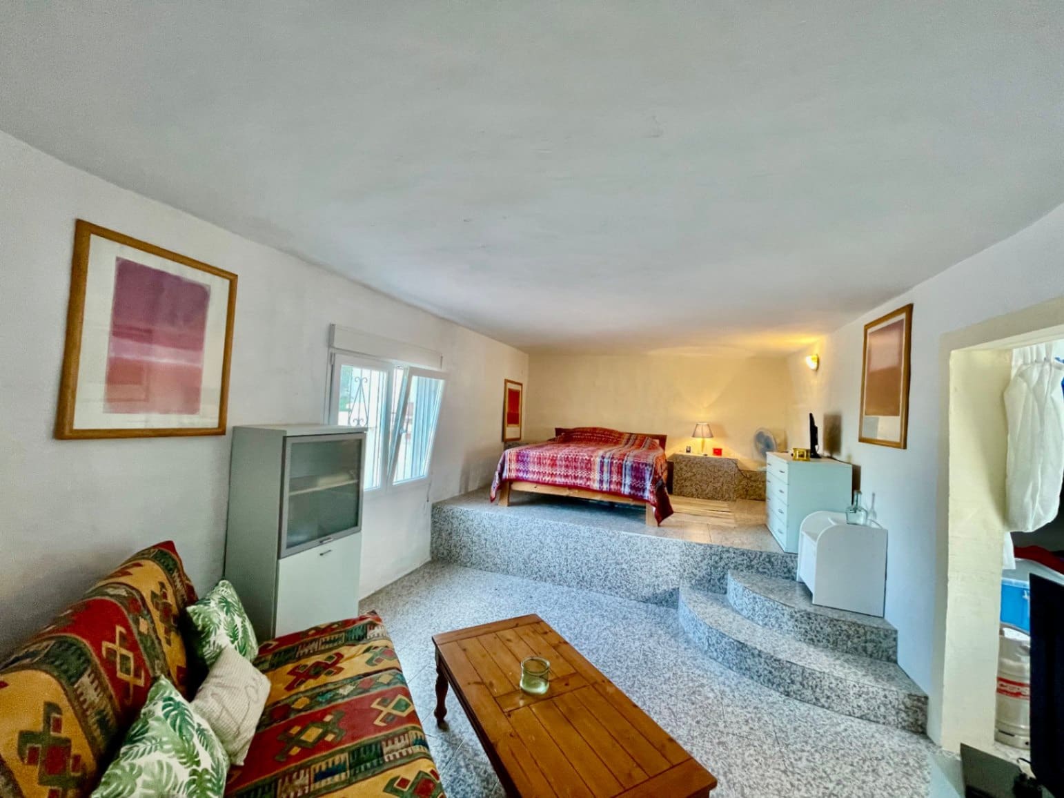 4 bedroom Finca/Country House for sale in Jalon / Xalo with pool - € 399,000 (Ref: 9651316)