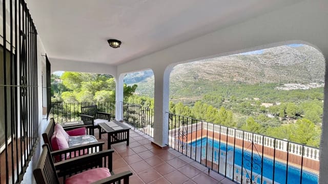 4 bedroom Finca/Country House for sale in Jalón / Xaló with pool - € 399,000 (Ref: 9651316)