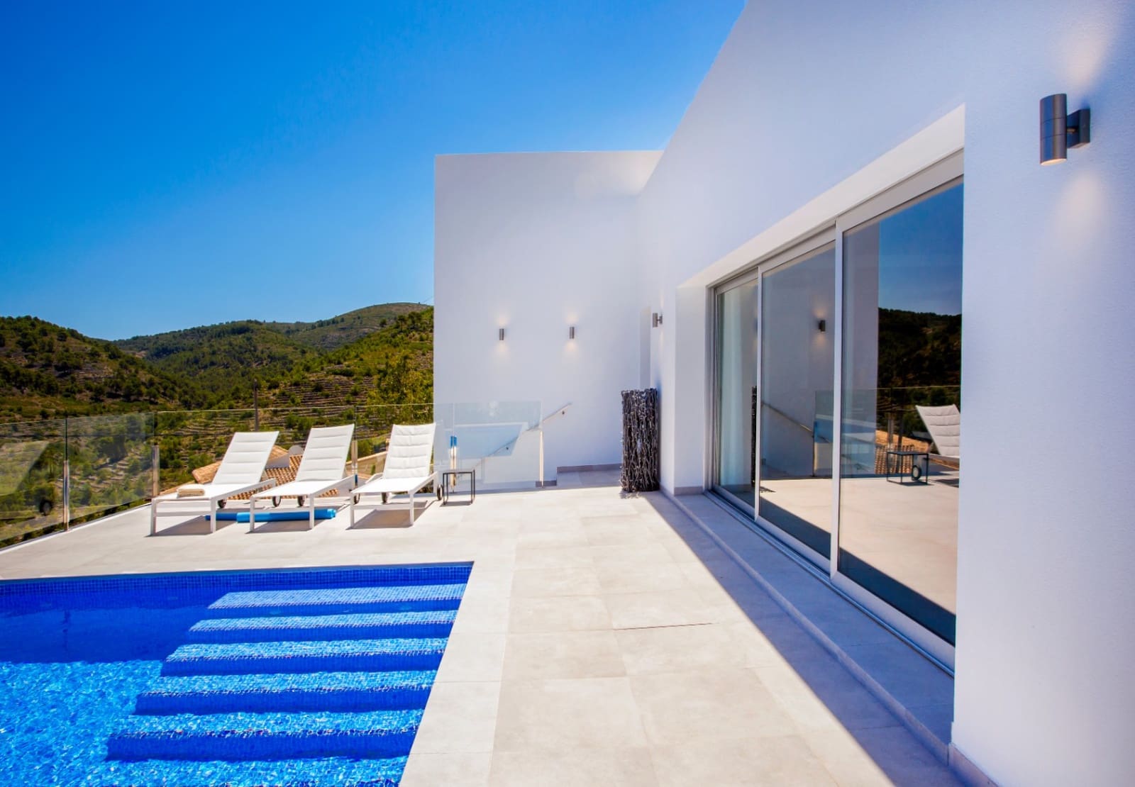 3 slaapkamer Villa te koop in Orba met zwembad - € 599.950 (Ref: 9651318)