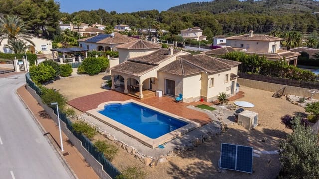 3 sypialnia Willa na sprzedaż w Javea / Xàbia z basenem - 699 000 € (Ref: 9674064)