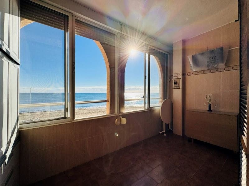 2 makuuhuone Huoneisto myytävänä paikassa La Mata - 220 000 € (Ref: 9690439)