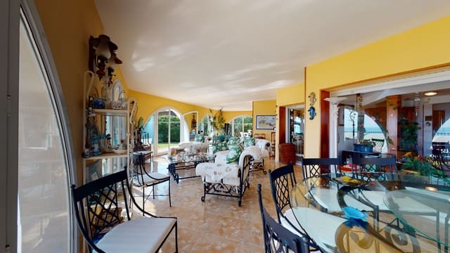8 bedroom Villa for sale in Cabo Roig, Orihuela - € 4,900,000 (Ref: 9690444)