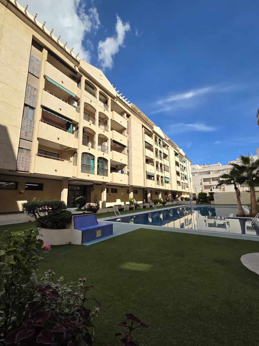 3 chambre Appartement à vendre à Torrevieja - 185 000 € (Ref: 9696362)