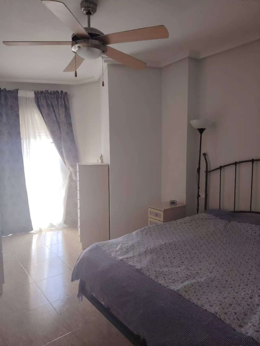 3 soveværelse Lejlighed til salg i Torrevieja - € 165.000 (Ref: 9696364)