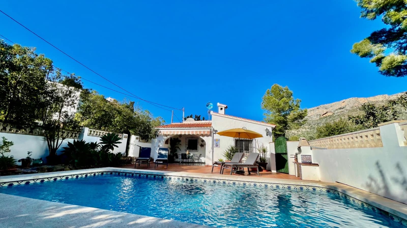 5 soverom Finca/Herregård til salgs i Javea / Xabia med svømmebasseng - € 725 000 (Ref: 9731965)