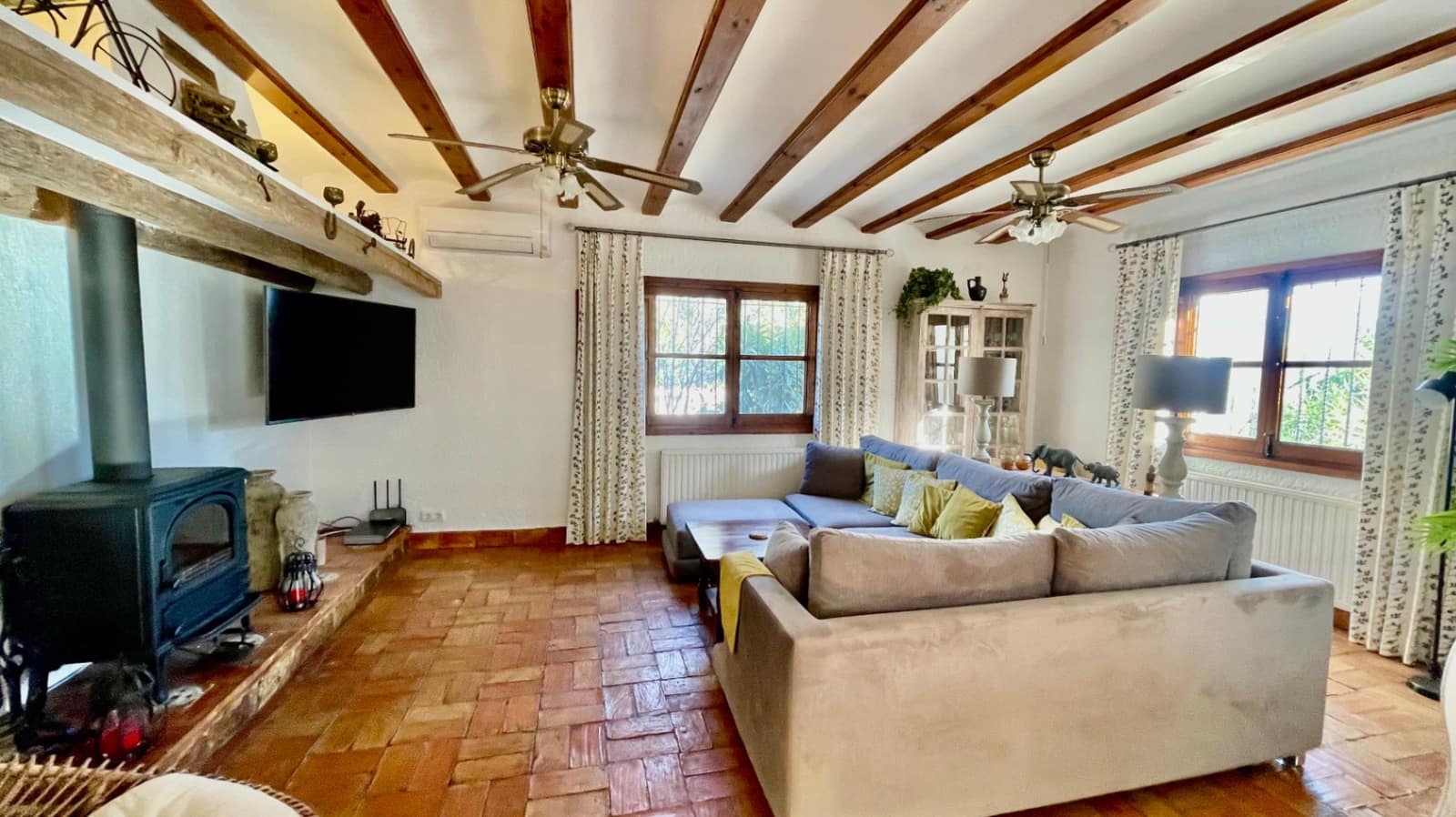 5 soverom Finca/Herregård til salgs i Javea / Xabia med svømmebasseng - € 725 000 (Ref: 9731965)