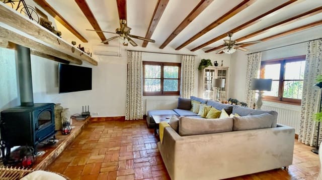 5 sypialnia Finka/Dom wiejski na sprzedaż w Javea / Xàbia z basenem - 725 000 € (Ref: 9731965)