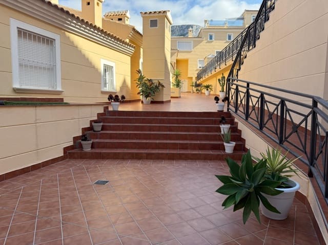 3 sovrum Lägenhet till salu i Dénia med pool - 274 000 € (Ref: 9731966)