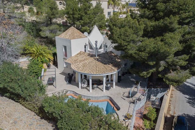 3 sovrum Villa till salu i Altea med pool - 530 000 € (Ref: 9731971)