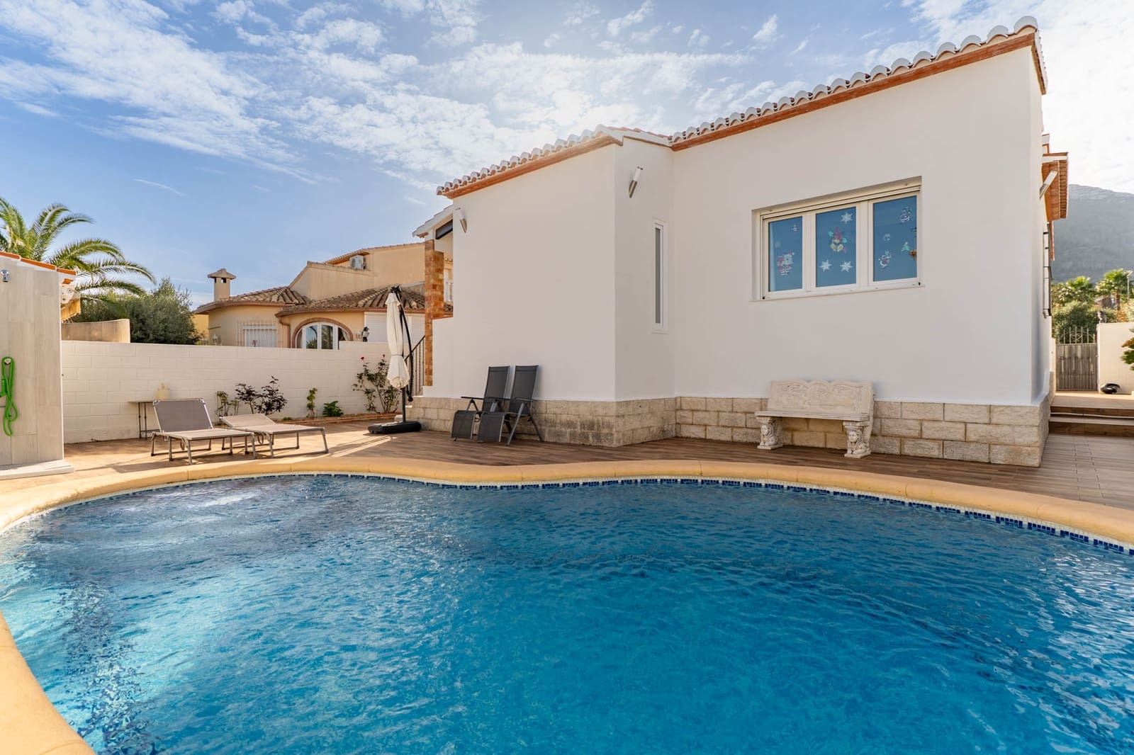 3 bedroom Villa for sale in Denia with pool - € 465,000 (Ref: 9731973)