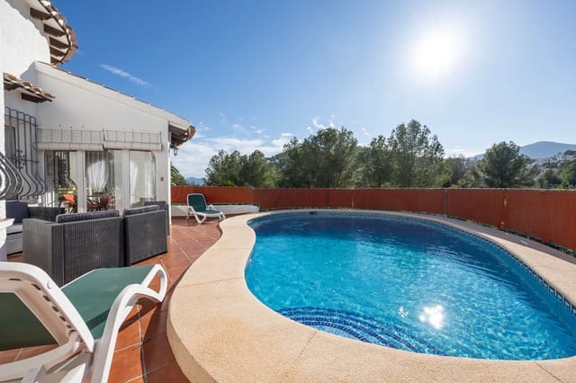 2 camera da letto Villa in vendita in Monte Pego, Pego con piscina - 365.000 € (Rif: 9731974)