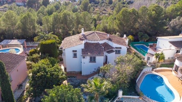 2 camera da letto Villa in vendita in Monte Pego, Pego con piscina - 365.000 € (Rif: 9731974)