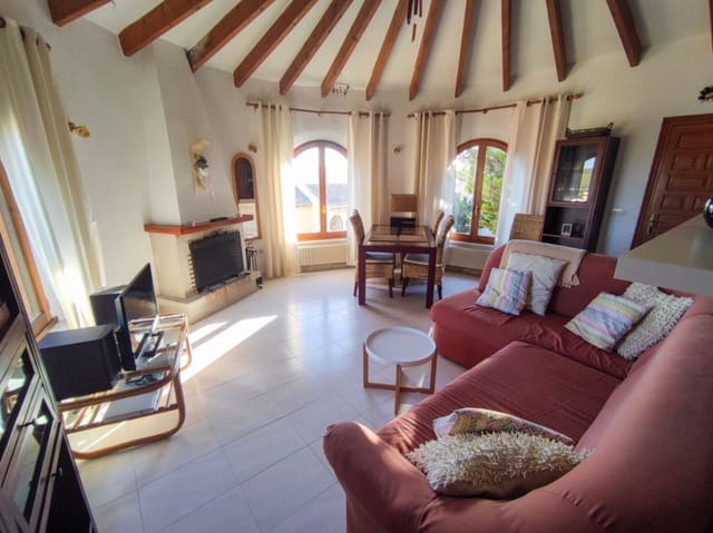 4 soverom Villa til salgs i Moraira, Teulada-Moraira med svømmebasseng - € 619 000 (Ref: 9745267)