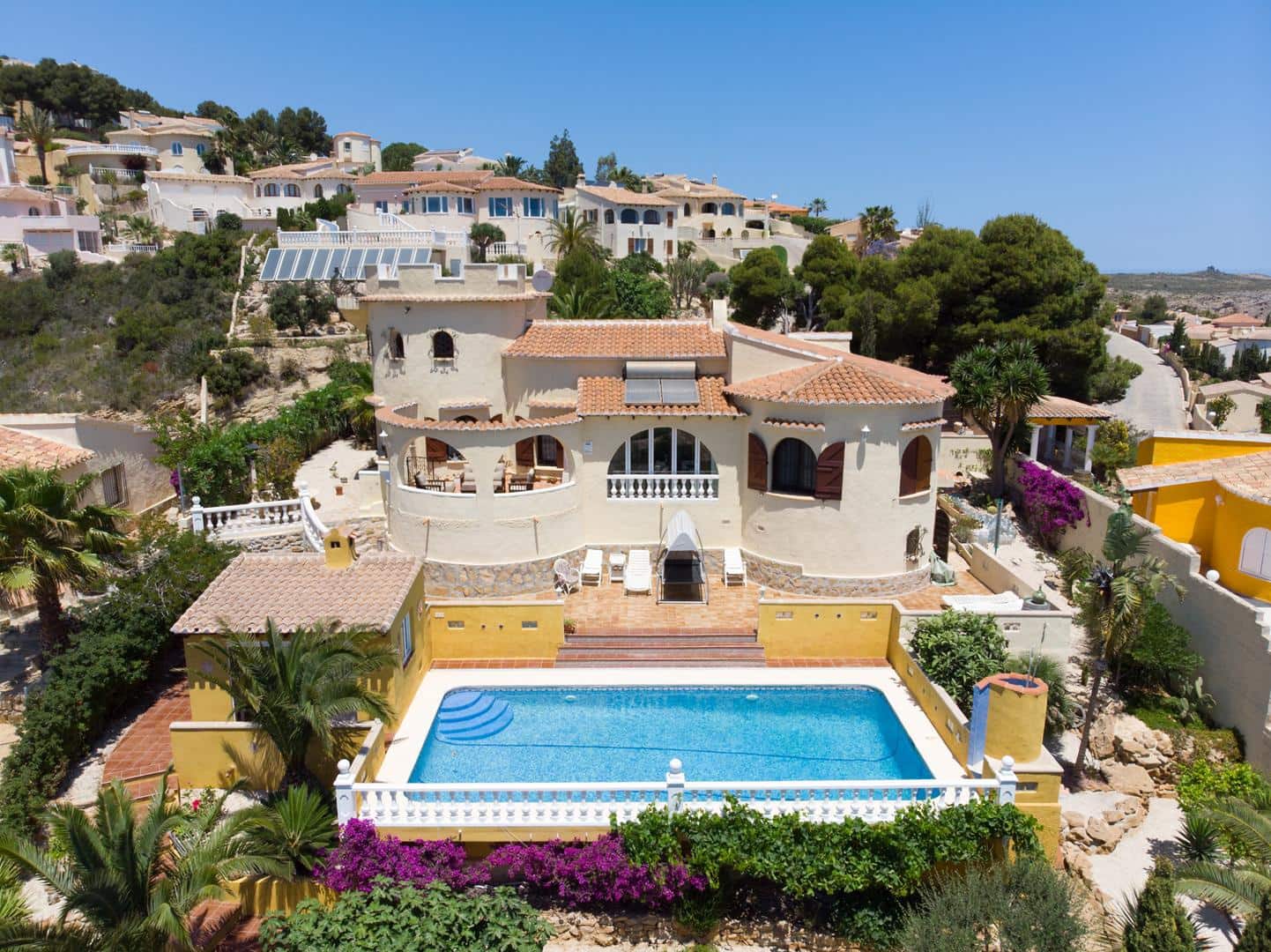 4 makuuhuone Huvila myytävänä paikassa Moraira - 585 000 € (Ref: 9745268)