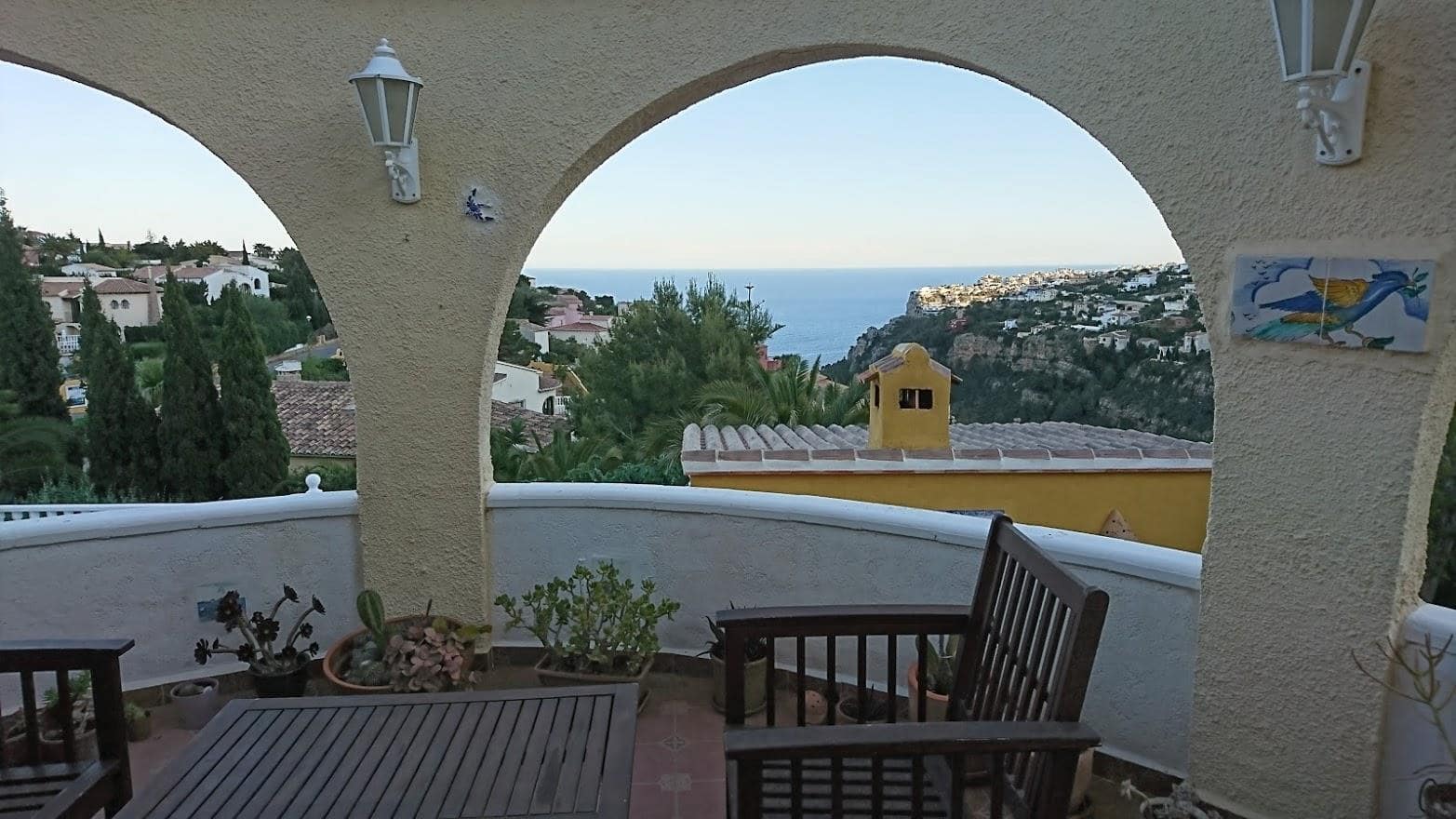 4 makuuhuone Huvila myytävänä paikassa Moraira - 585 000 € (Ref: 9745268)