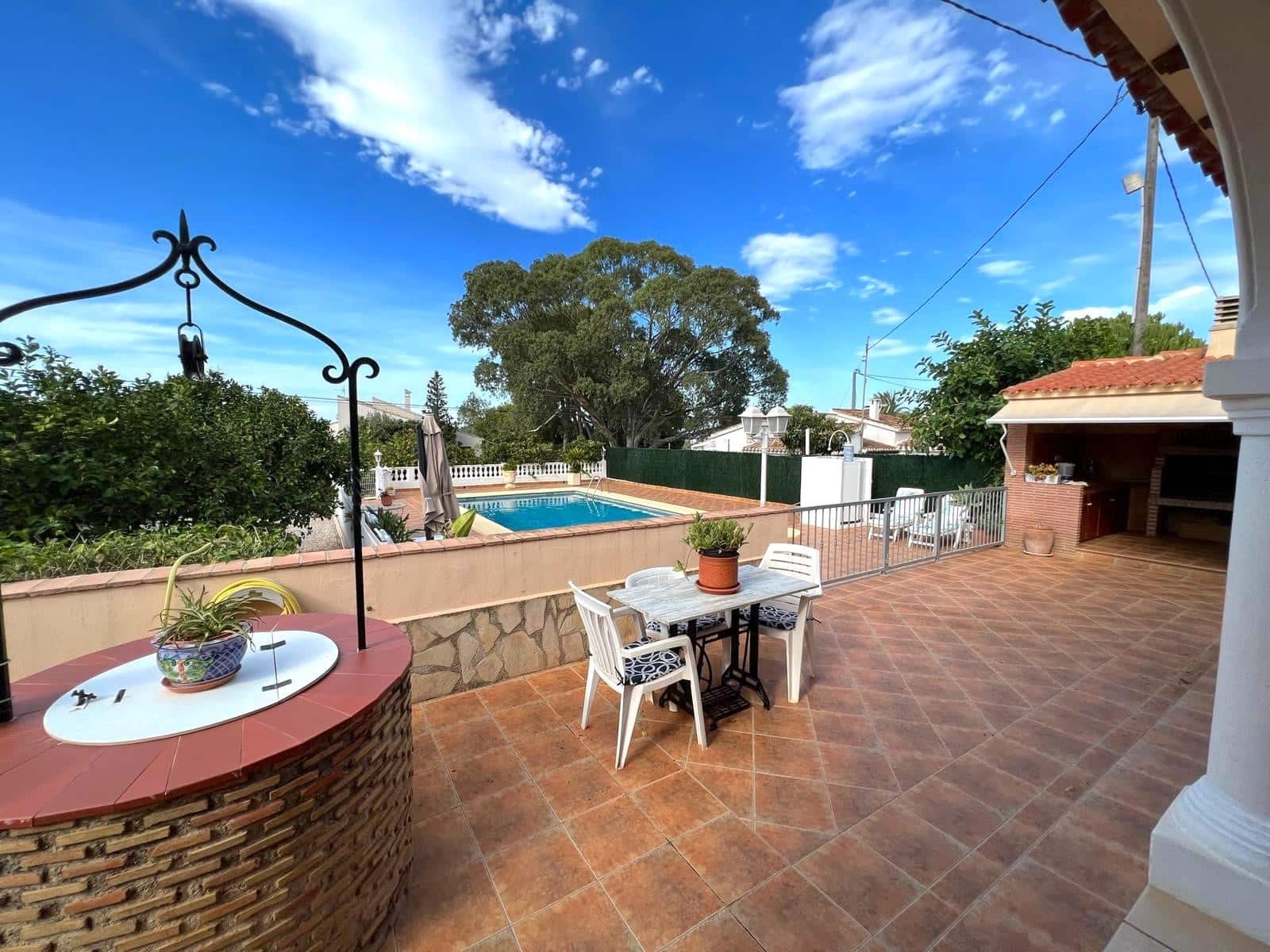 5 bedroom Villa for sale in Denia with pool - € 695,000 (Ref: 9745272)