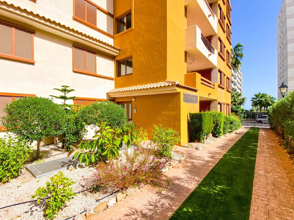 2 chambre Appartement à vendre à Punta Prima - 270 000 € (Ref: 9770540)