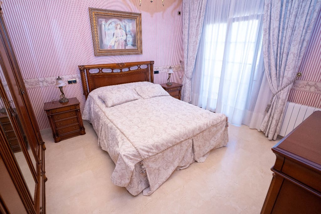 7 sypialnia Willa na sprzedaż w Campoamor - 1 500 000 € (Ref: 9770545)