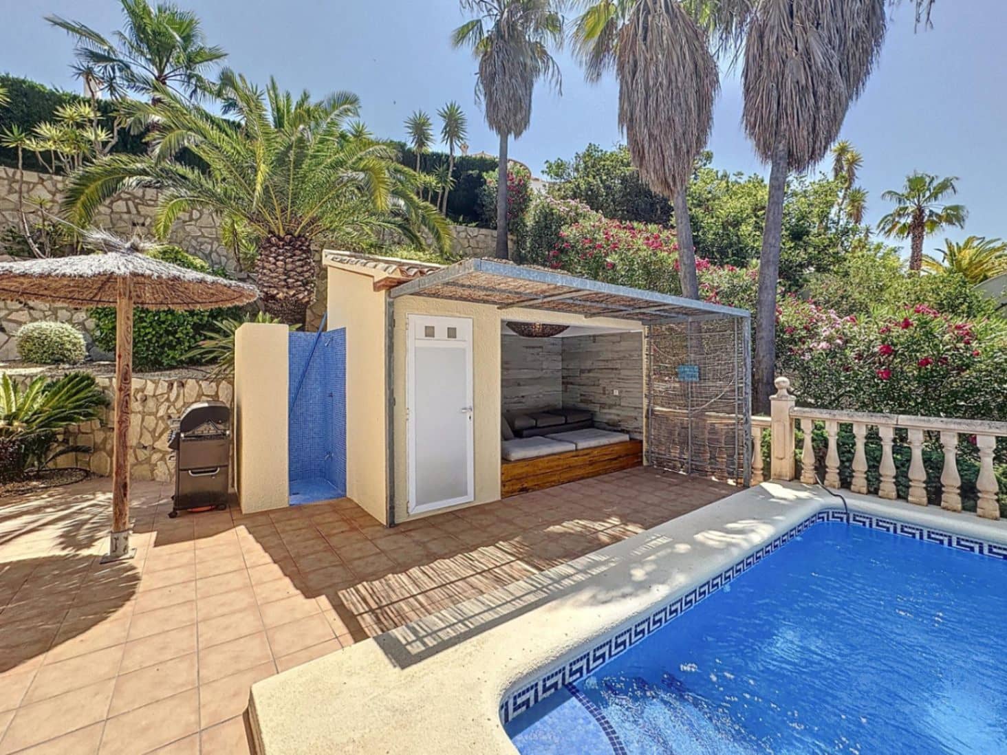 5 soverom Villa til salgs i Moraira med svømmebasseng - € 725 000 (Ref: 9770549)