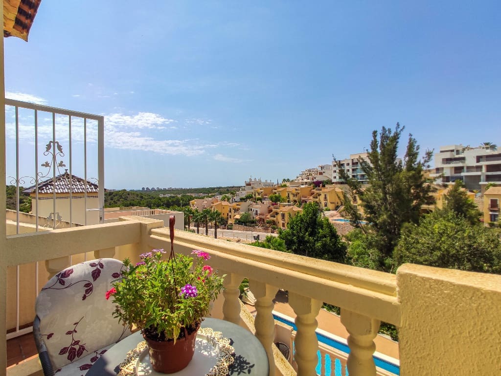 4 bedroom Villa for sale in Las Ramblas Golf - € 495,000 (Ref: 9770900)