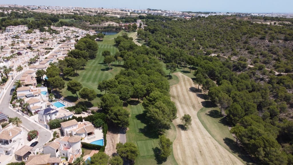4 bedroom Villa for sale in Las Ramblas Golf - € 495,000 (Ref: 9770900)