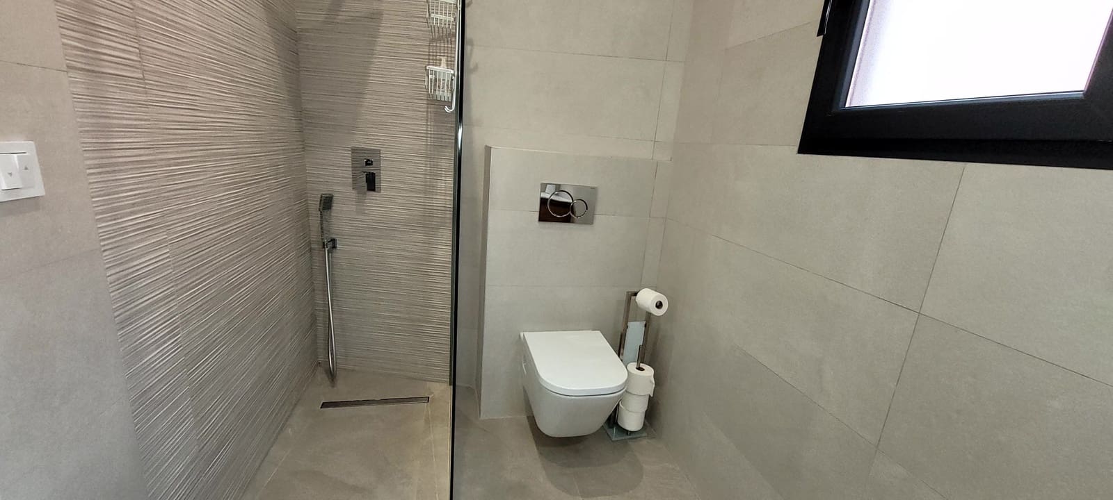 3 slaapkamer Villa voor vakantieverhuur in Benijofar met zwembad garage - € 980 (Ref: 9771855)